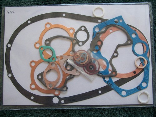 832 engine gasket set for - set,